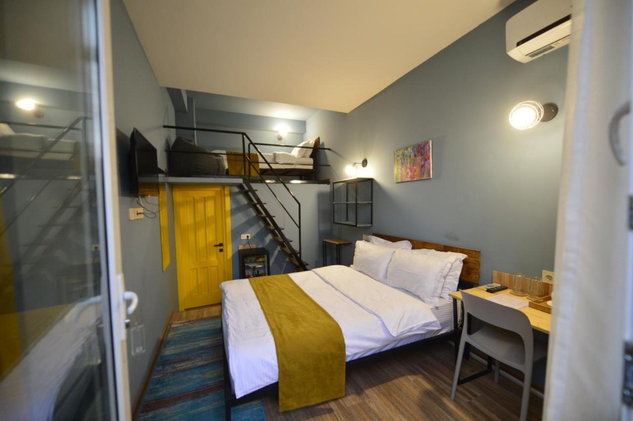 Boutique Hotel 27+ Тбилиси Экстерьер фото