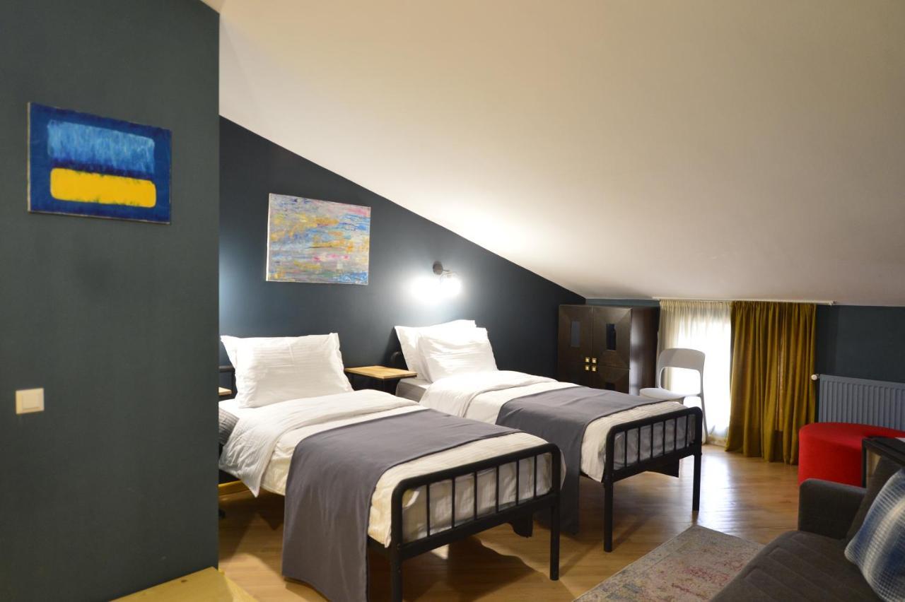 Boutique Hotel 27+ Тбилиси Экстерьер фото